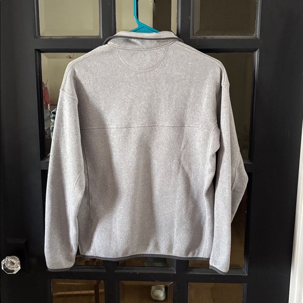 Patagonia Light Gray Snap-T Fleece - Picture 3 of 3